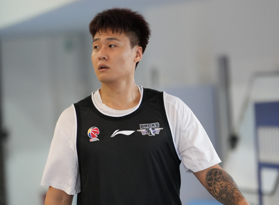 个冠军我们, Oimft, 制造困难 个冠军我们, Oimft, 制造困难