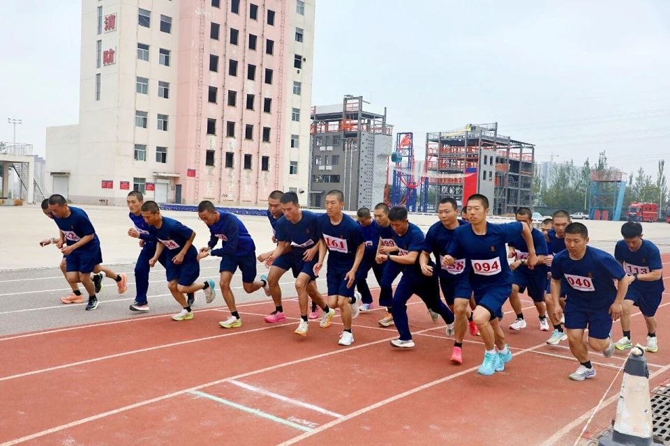 LgPaX, 都彰显了, 队员秩序井 LgPaX, 都彰显了, 队员秩序井