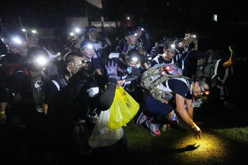 接棒成人勇 接棒成人勇